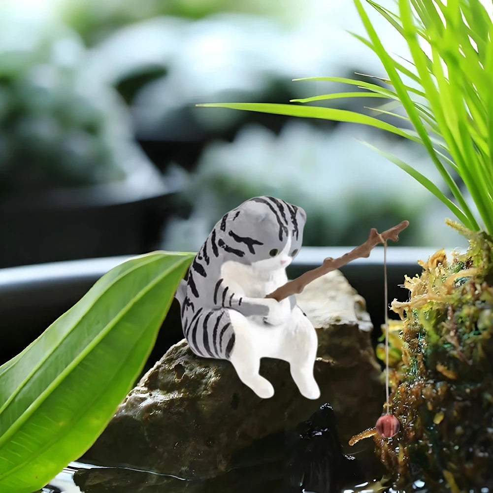Sikiwind Fishing Cat Figurine Aquarium Decoration Ornament